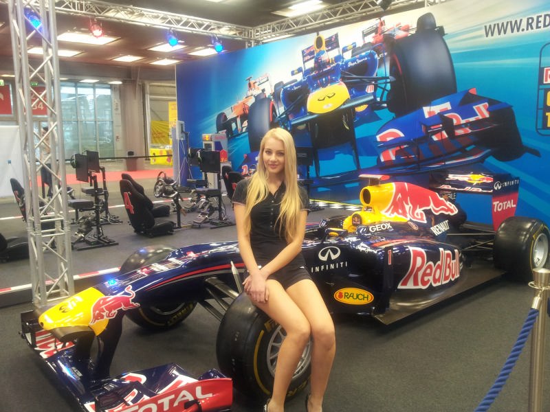 redbull bionda