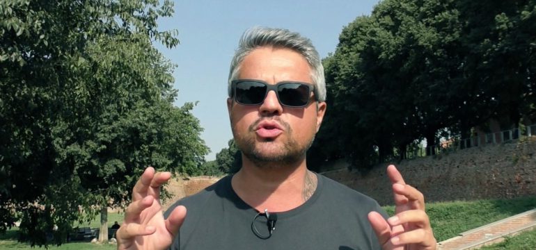 rudy-bandiera-mura-a-ferrara