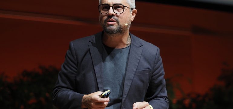rudy bandiera auto elettriche