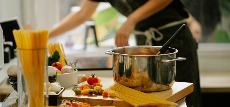 Cuocere la pasta con il fuoco spento?