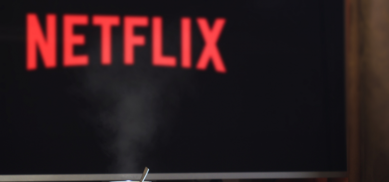 Netflix e la “strategia cappio”: account solo per chi vive con te