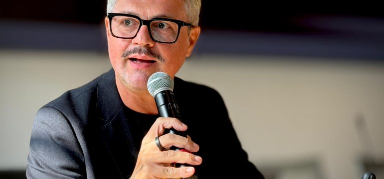 OGNI dipendente genera un profitto di tre milioni e mezzo